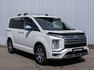 Mitsubishi Delica D:5 I Рестайлинг