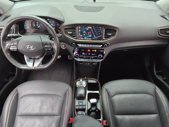 2018 Hyundai IONIQ, серебристый, 1150001 рублей - вид 7