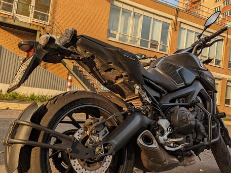 2016 Yamaha MT-09 (FZ-09), серый, 610000 рублей, вид 2