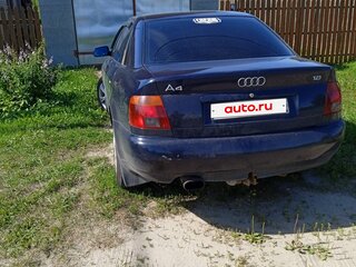 1995 Audi A4 I (B5), синий, 220000 рублей, вид 3