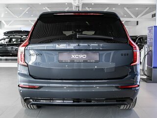 2026 Volvo XC90 B5 II Рестайлинг 2, синий, 12550000 рублей, вид 4