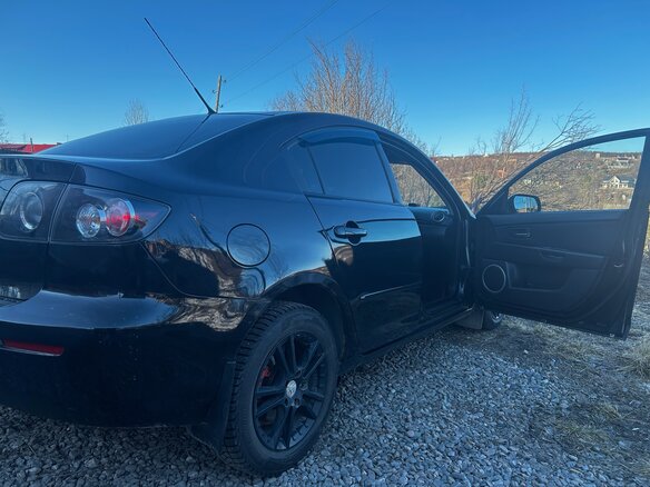 2008 Mazda 3 I (BK) Рестайлинг, чёрный, 450000 рублей - вид 4