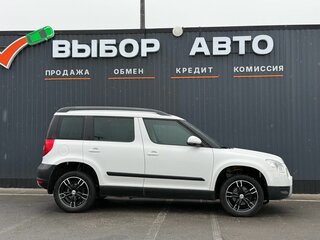 2013 Skoda Yeti I, белый, 950000 рублей, вид 4