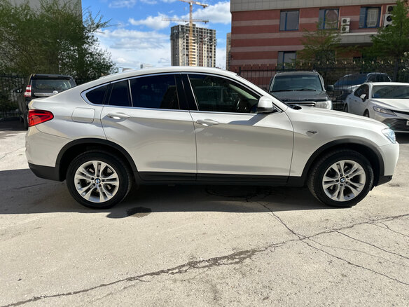 2015 BMW X4 28i I (F26), белый, 2300000 рублей - вид 5