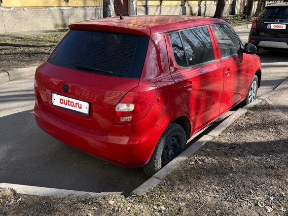 2008 Skoda Fabia II, красный, 250000 рублей - вид 6
