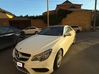 2014 Mercedes-Benz E-Класс 200 IV (W212, S212, C207) Рестайлинг, белый, 1850000 рублей, вид 4