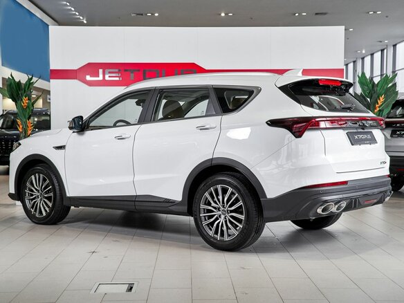 2025 Jetour X70+ I Рестайлинг, белый - вид 5