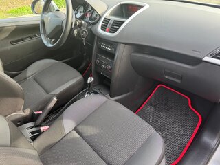 2009 Peugeot 207 I Рестайлинг, серебристый, 500000 рублей, вид 5