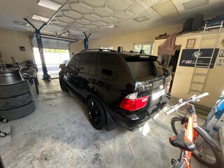 2004 BMW X5 4.4i I (E53) Рестайлинг, чёрный, 1100000 рублей, вид 4