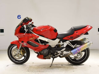 1998 Honda VTR 1000, красный, 315000 рублей, вид 3