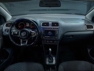 2018 Volkswagen Polo V Рестайлинг, серый, 780000 рублей, вид 5