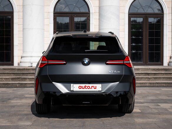 2024 BMW X3 20i xDrive IV (G45/G48), серый, 8650000 рублей - вид 10