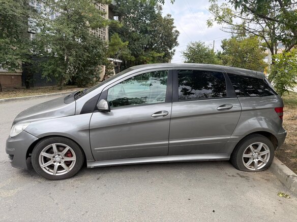 2005 Mercedes-Benz B-Класс 200 I (W245), серый, 420000 рублей - вид 3