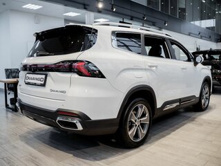 2025 Geely Okavango I Рестайлинг, белый, 4085990 рублей, вид 4