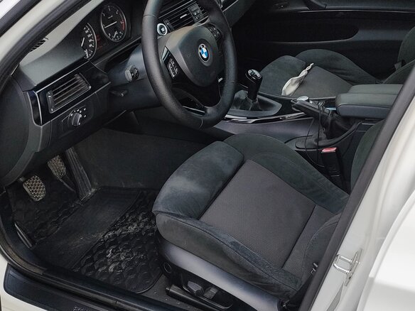 2008 BMW 3 серии 320d V (E90/E91/E92/E93), белый, 1200000 рублей - вид 5