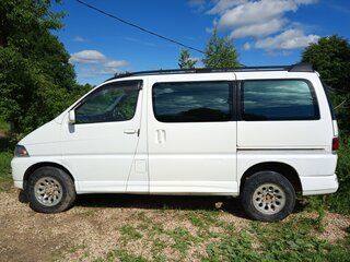 1997 Toyota Regius I, белый, 750000 рублей, вид 5