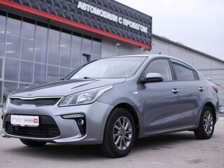 2018 Kia Rio IV, серый, 1300000 рублей, вид 1