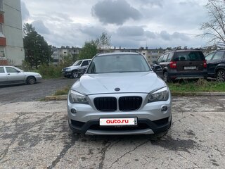 2013 BMW X1 18i I (E84) Рестайлинг, серебристый, 1300000 рублей, вид 3
