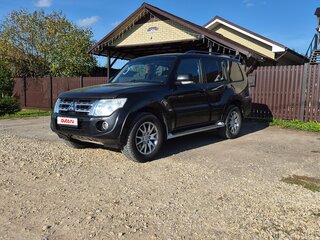2014 Mitsubishi Pajero IV Рестайлинг 2, чёрный, 2390000 рублей, вид 1