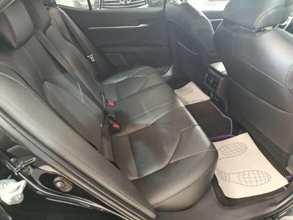 2018 Toyota Camry VIII (XV70), чёрный - вид 16