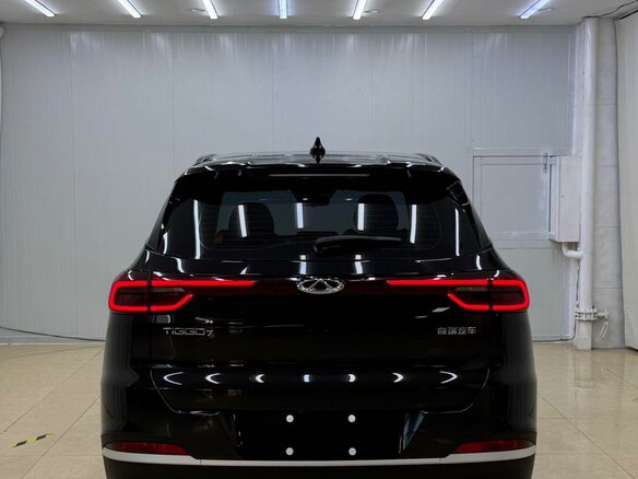 2023 Chery Tiggo 7 II, чёрный - вид 4