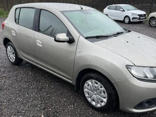 2016 Renault Sandero II, бежевый, 500000 рублей, вид 3