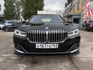 2017 BMW 7 серии Long M760Li xDrive VI (G11/G12), коричневый, 4950000 рублей, вид 2