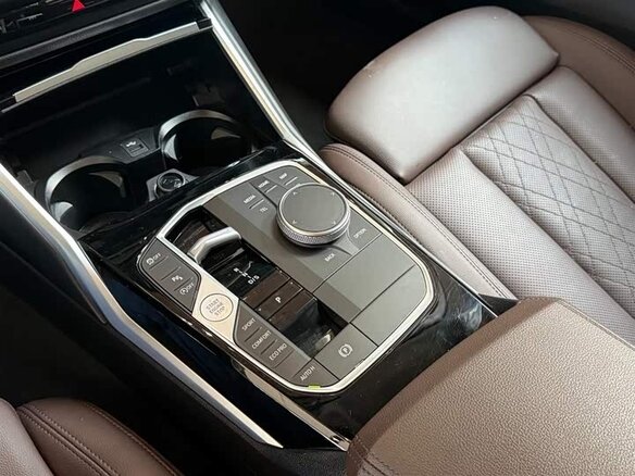 2022 BMW 3 серии 320Li VII (G2x) Рестайлинг, белый - вид 10