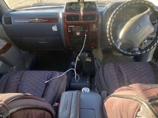 1998 Toyota Land Cruiser Prado 90 Series, серебристый, 1300000 рублей, вид 3