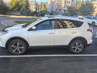 2019 Toyota RAV4 IV (XA40) Рестайлинг, белый, 2549000 рублей, вид 3