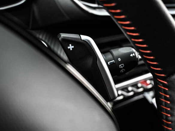 2021 Peugeot 2008 II, белый, 1829000 рублей - вид 20