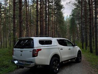 2015 Mitsubishi L200 V, белый, 2290000 рублей, вид 5