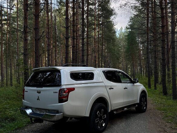 2015 Mitsubishi L200 V, белый, 2290000 рублей - вид 4