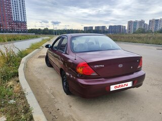 2006 Kia Spectra I Рестайлинг 2, красный, 210000 рублей, вид 5