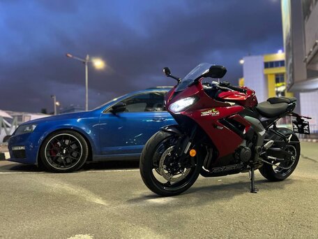 2024 Triumph Daytona 660, красный, 950000 рублей, вид 1