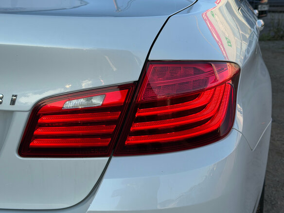 2016 BMW 5 серии 528i xDrive VI (F10/F11/F07) Рестайлинг, белый, 2370000 рублей - вид 10