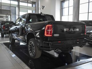 2026 Ram 1500 Crew Cab V Рестайлинг, чёрный, 9450000 рублей, вид 5
