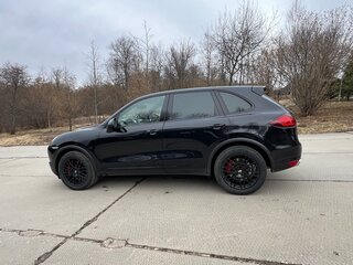 2011 Porsche Cayenne Turbo II (958), чёрный, 2900000 рублей, вид 4