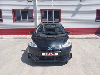 2015 Toyota Aqua I Рестайлинг, чёрный, 700000 рублей, вид 2