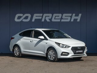 2018 Hyundai Solaris II, белый, 910000 рублей, вид 1