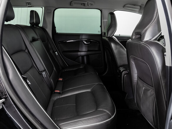 2014 Volvo XC70 II Рестайлинг, чёрный, 1899000 рублей - вид 18