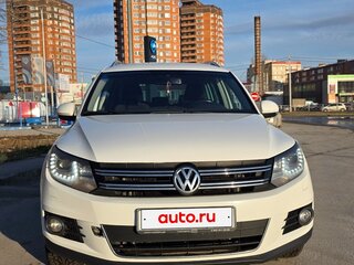 2014 Volkswagen Tiguan I Рестайлинг, белый, 1350000 рублей, вид 1