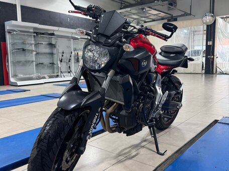 2014 Yamaha MT-07 (FZ-07), красный, 629000 рублей, вид 1