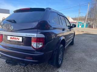 2007 SsangYong Kyron 5-speed I Рестайлинг, красный, 700000 рублей, вид 4