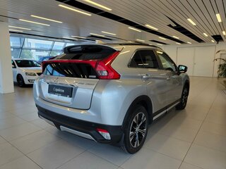 2018 Mitsubishi Eclipse Cross I, серебристый, 1689000 рублей, вид 2