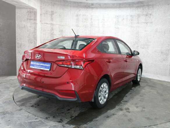 2017 Hyundai Solaris II, красный - вид 5