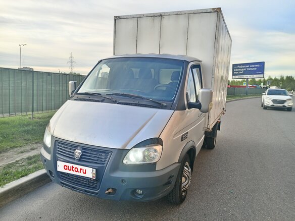 2011 ГАЗ ГАЗель (3302), серебристый, 645000 рублей