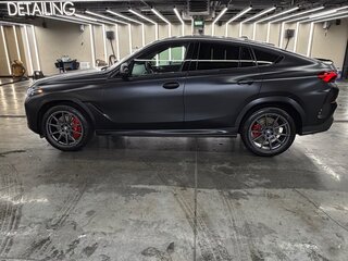 2023 BMW X6 40i III (G06) Рестайлинг, чёрный, 11900000 рублей, вид 4