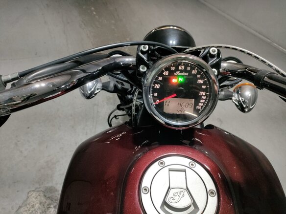 2024 Indian Scout, красный, 1150000 рублей - вид 4