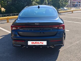 2020 Kia K5 III, синий, 2100000 рублей, вид 4